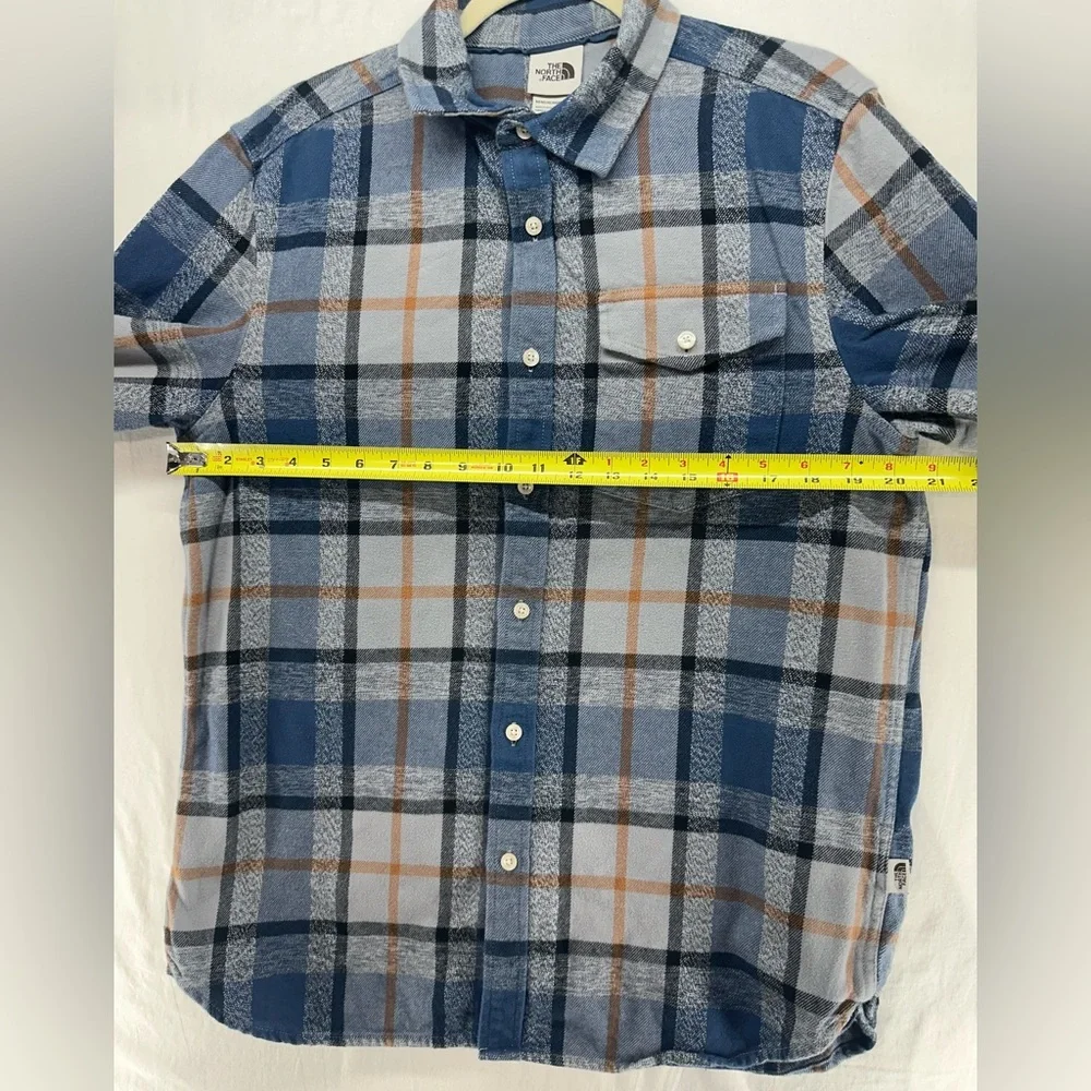 The North Face Blue Gray Orange Plaid Flannel Long Sleeve Button Up Shirt Size M